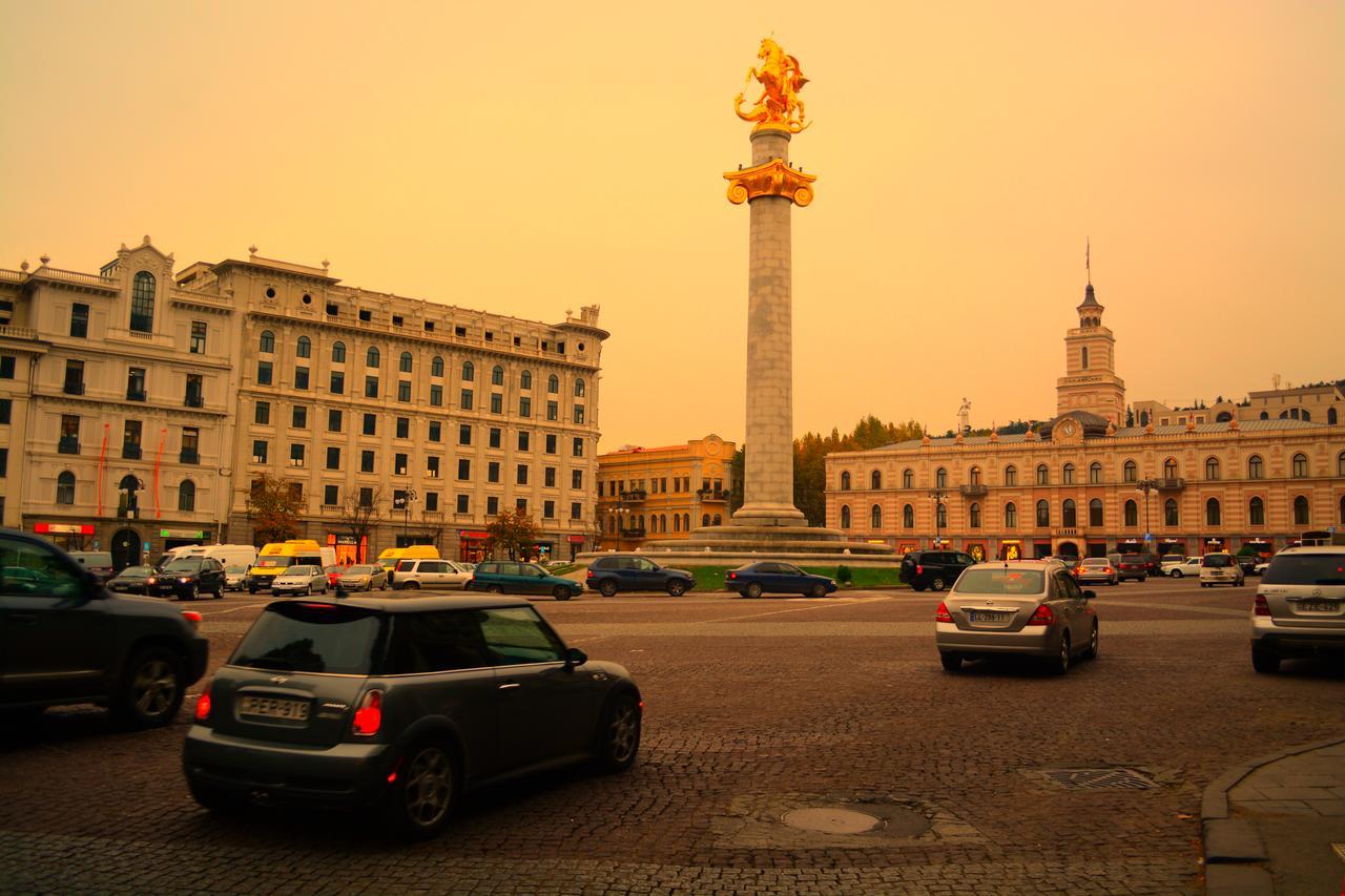 All Seasons Hotel On Freedom Square Tiflis Dış mekan fotoğraf