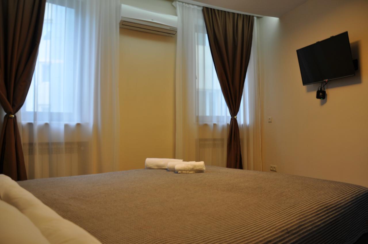 All Seasons Hotel On Freedom Square Tiflis Dış mekan fotoğraf