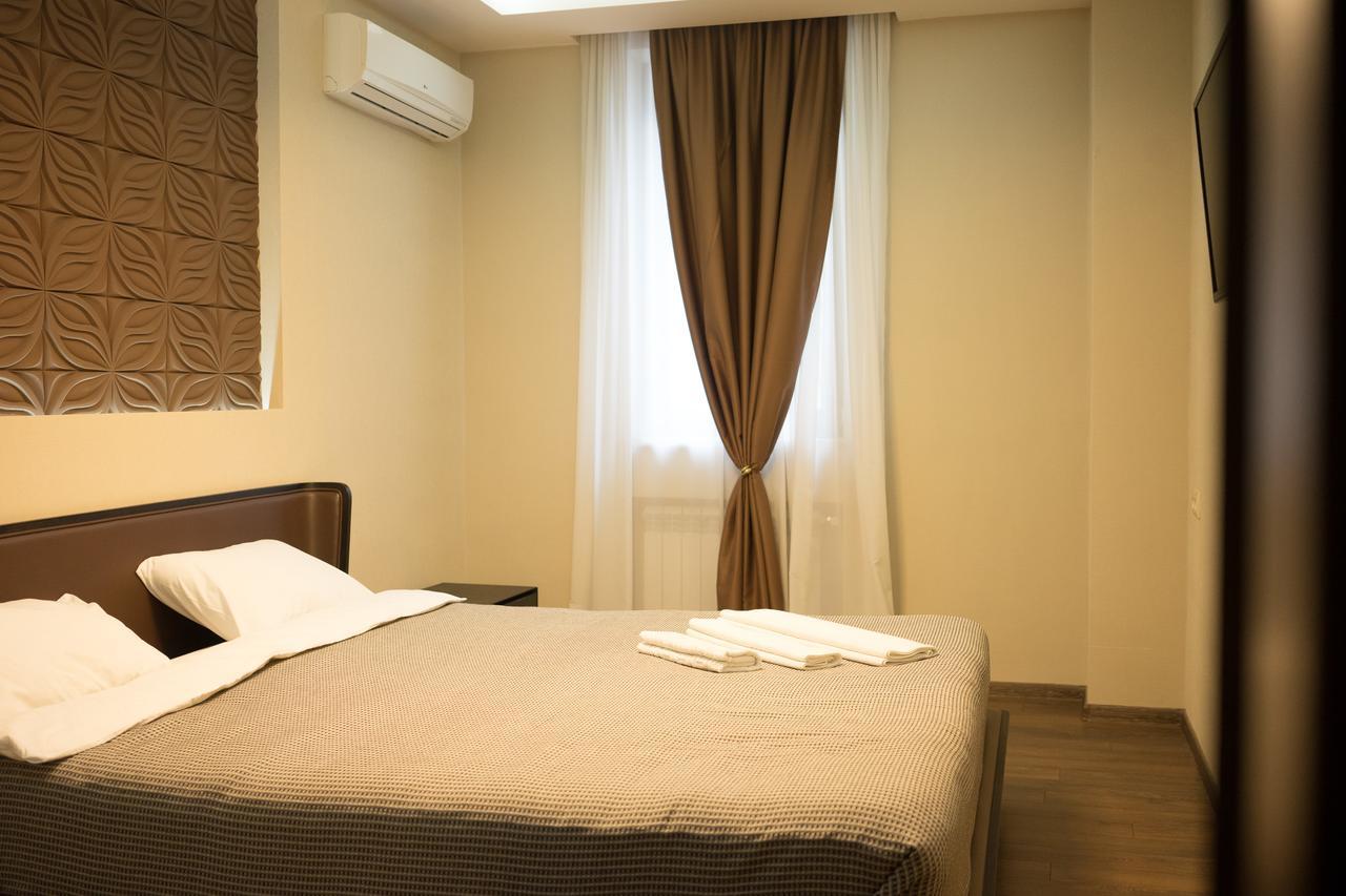 All Seasons Hotel On Freedom Square Tiflis Dış mekan fotoğraf
